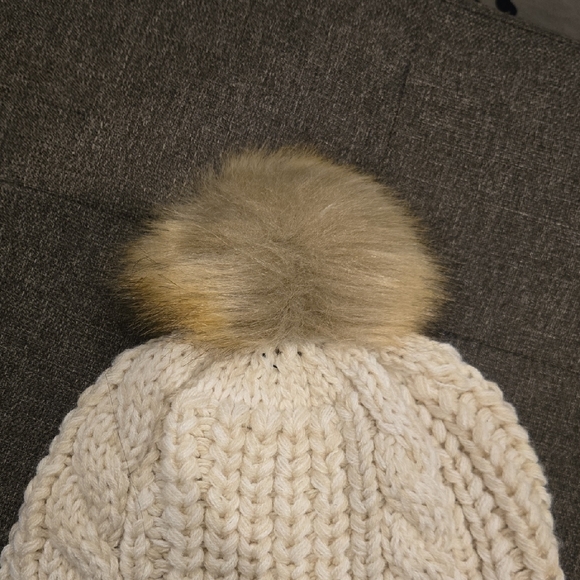 47 Brand Cream Knit Beanie with Tan Pom With Ponytail Slit - Picture 2 of 6